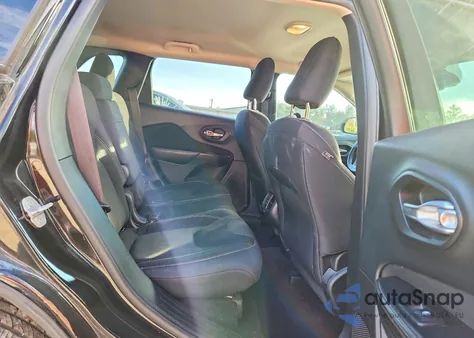 2015 Jeep Cherokee Latitude from USA, damaged, VIN 1C4PJLCB8FW589640